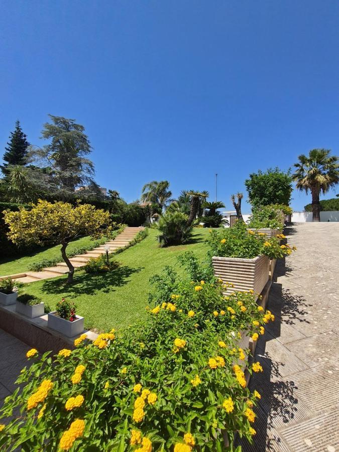 A Casa Di Carla - Villa In Salento レッチェ エクステリア 写真