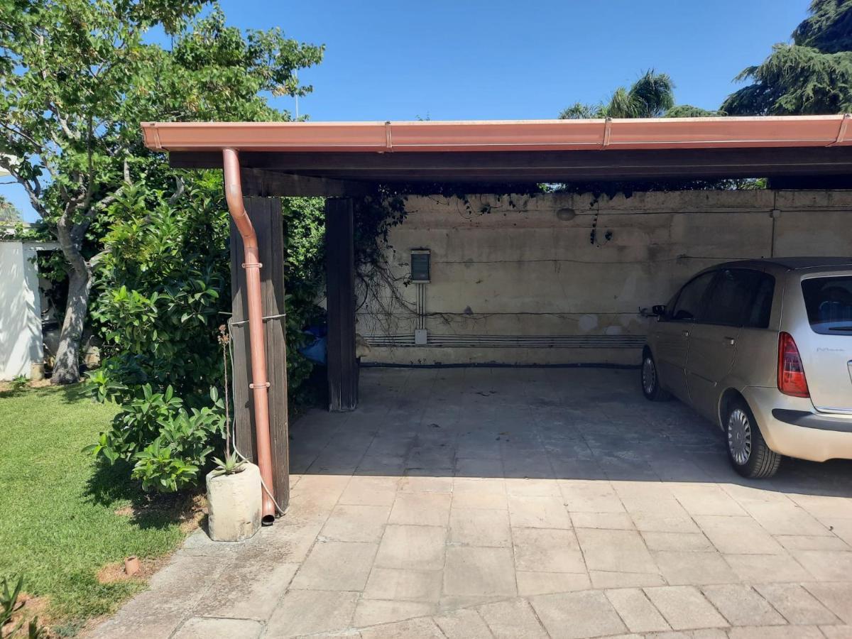 A Casa Di Carla - Villa In Salento レッチェ エクステリア 写真